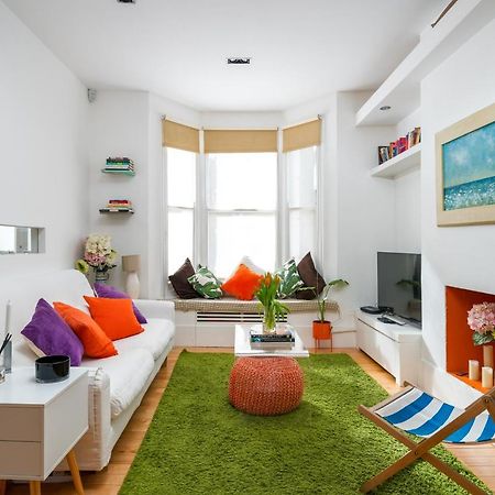 Captivating Apartment In Shepherds Bush 런던 외부 사진