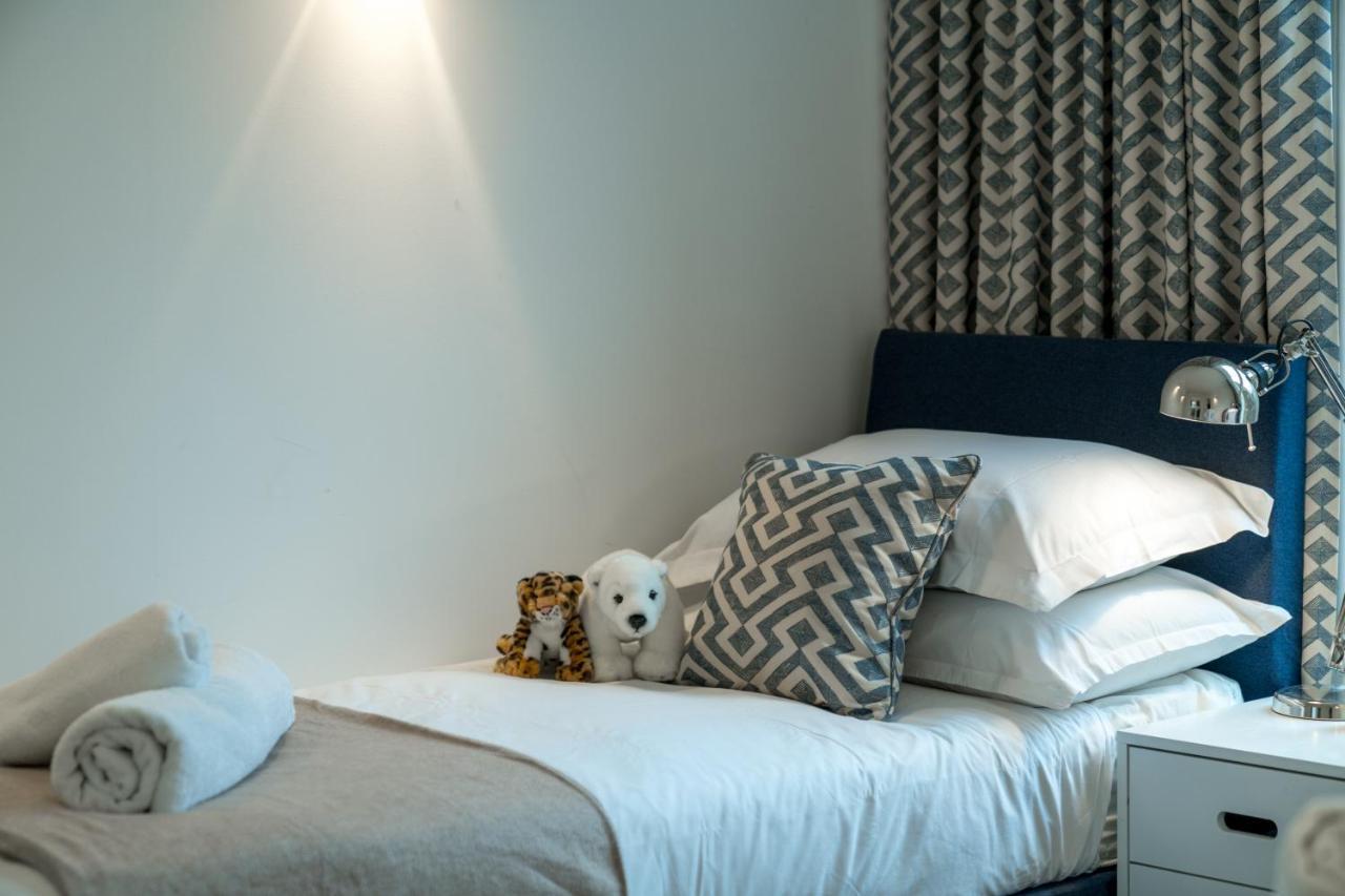Captivating Apartment In Shepherds Bush 런던 외부 사진