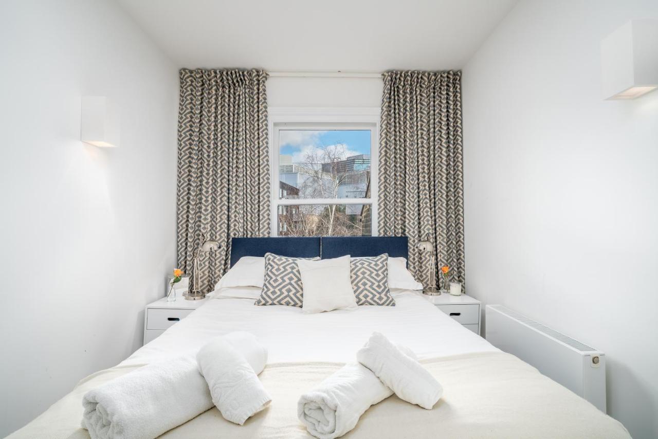 Captivating Apartment In Shepherds Bush 런던 외부 사진